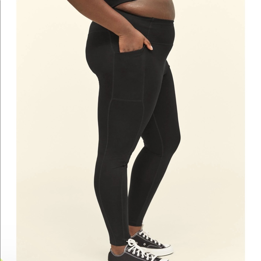 Girlfriend Collective High Rise Pocket Compressive Leggings in Black Size Small